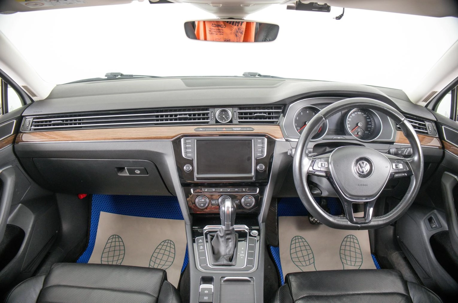 Volkswagen Passat 13 из 25