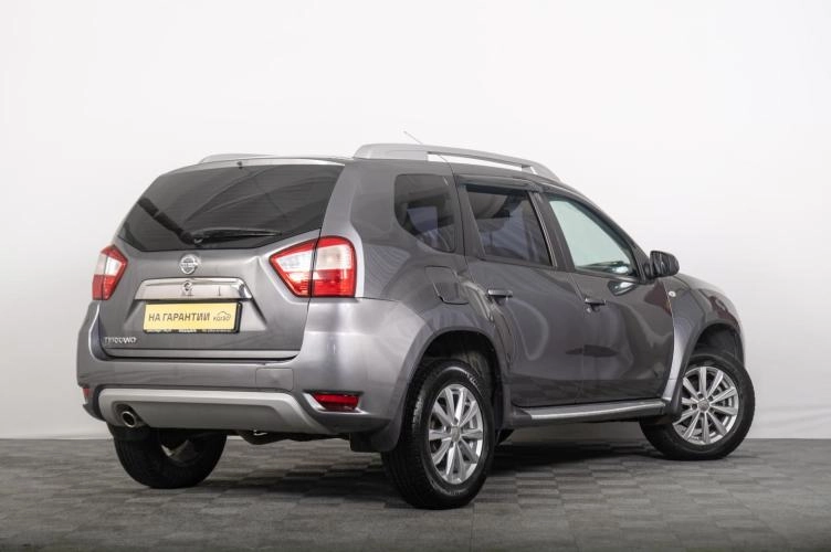 Nissan Terrano 6 из 6