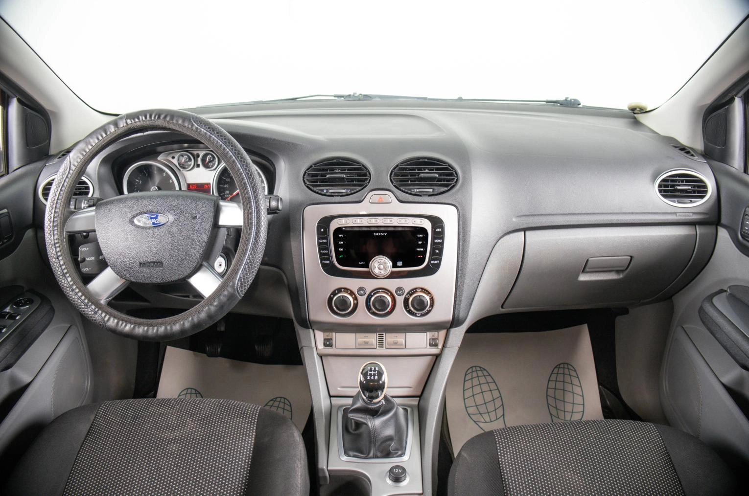 Ford Focus 12 из 18