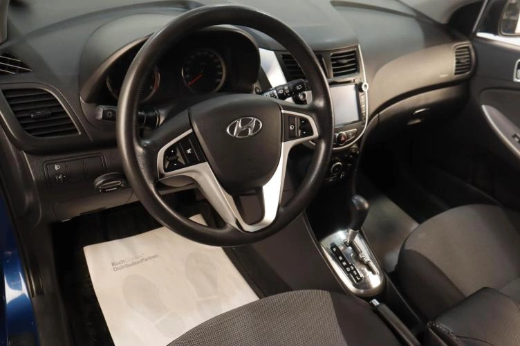 Hyundai Solaris 8 из 19