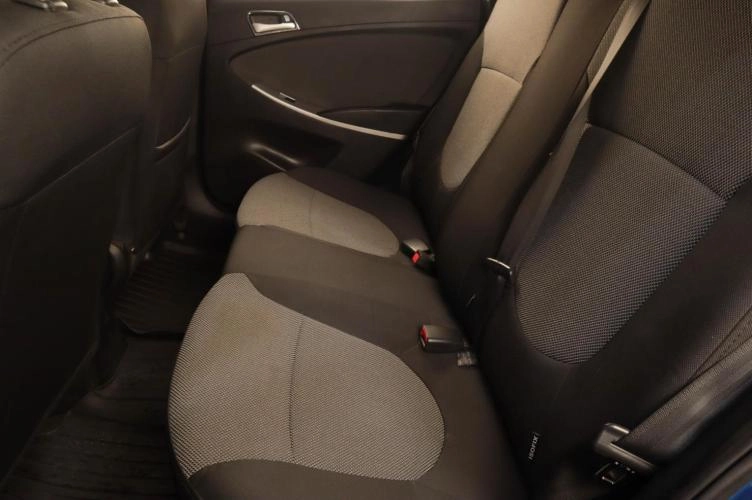 Hyundai Solaris 19 из 19