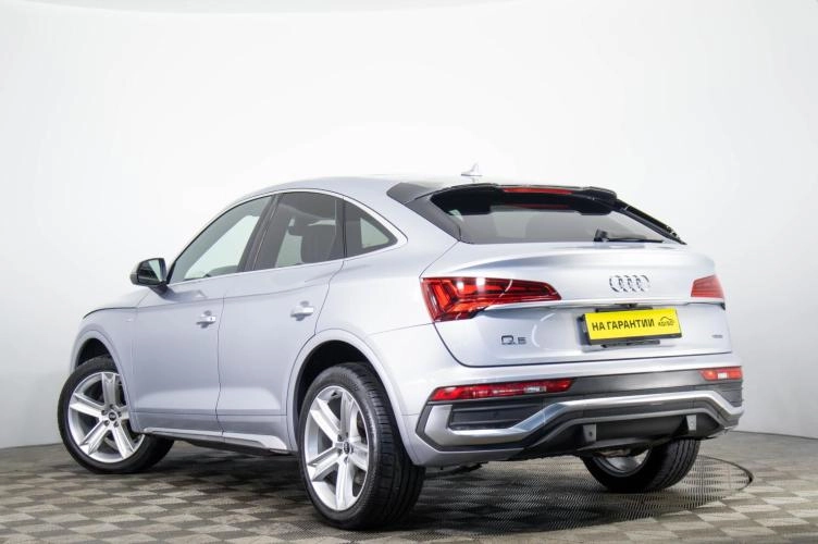 Audi Q5 Sportback 6 из 6