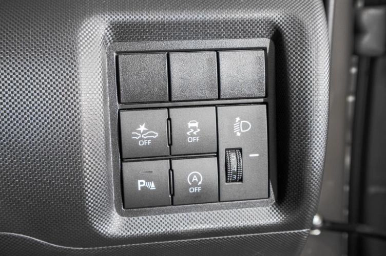 Daihatsu Rocky 12 из 24
