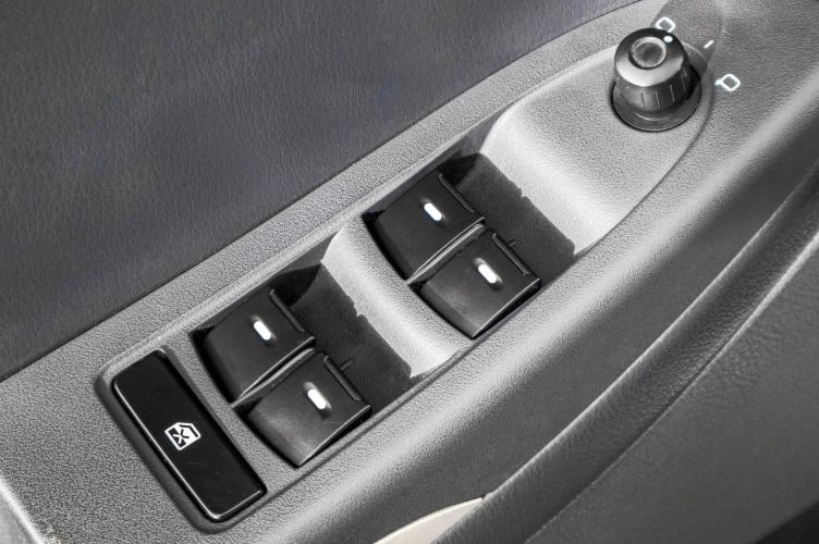 Geely Emgrand X7 12 из 25