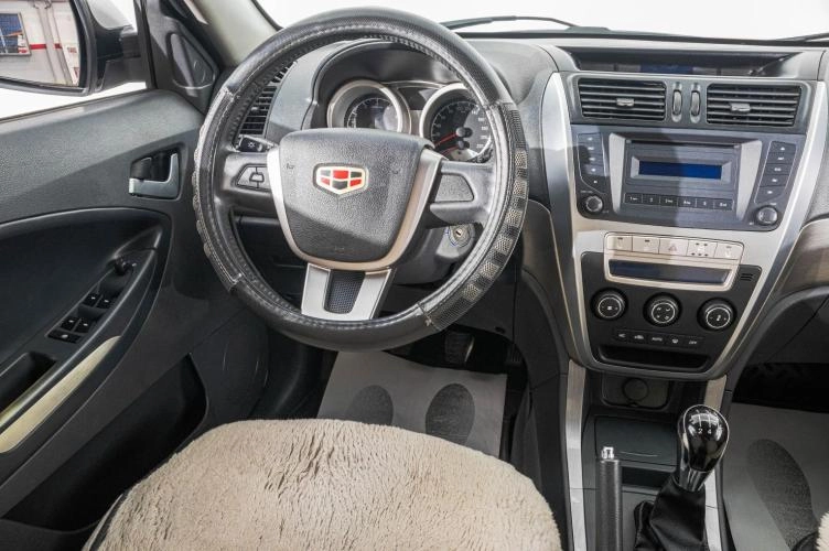 Geely Emgrand X7 16 из 25