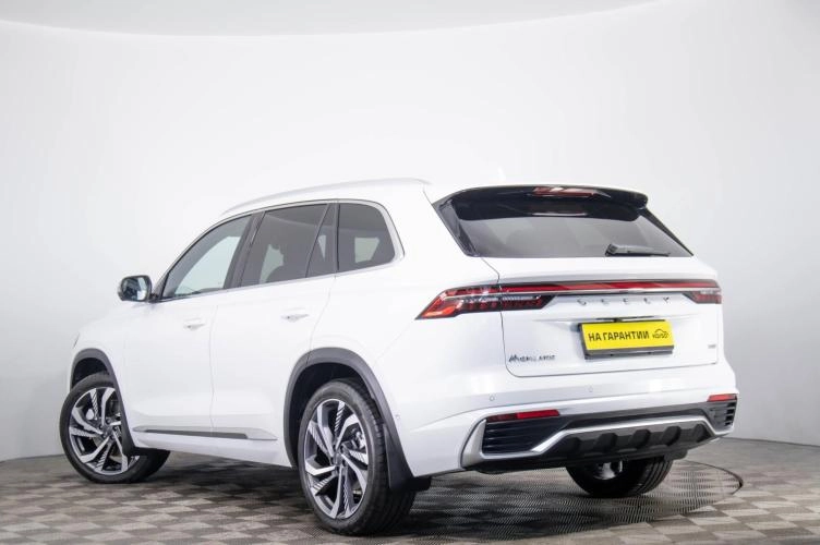 Geely Monjaro 6 из 6