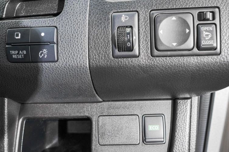 Nissan Serena 12 из 23