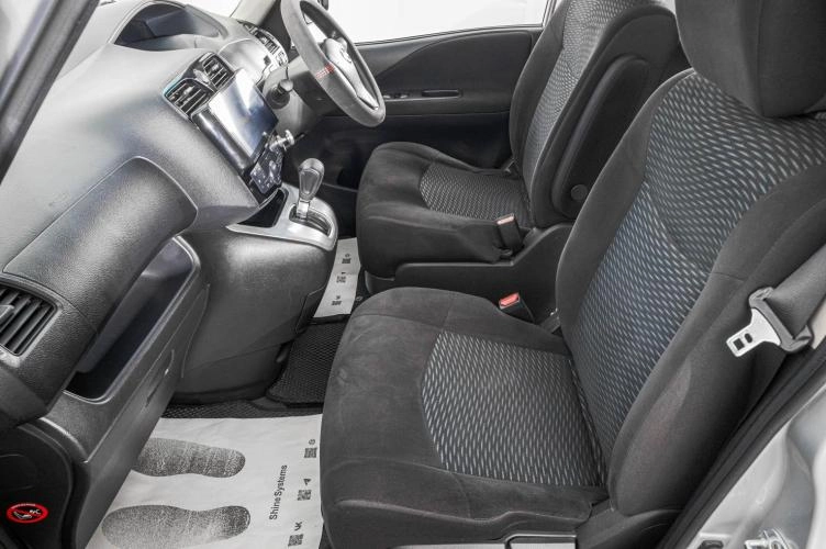 Nissan Serena 20 из 23