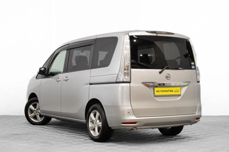 Nissan Serena 6 из 6