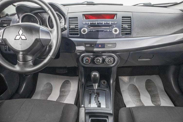 Mitsubishi Lancer 15 из 24