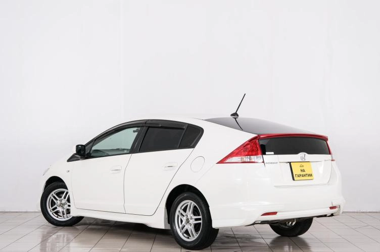 Honda Insight 4 из 6