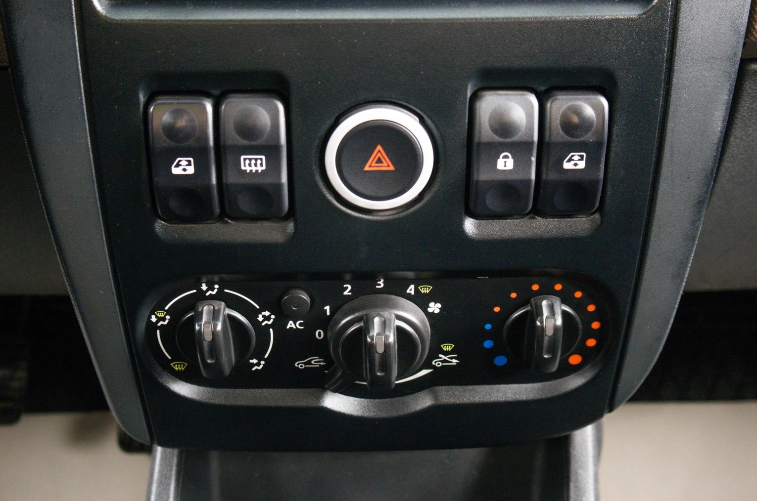 ВАЗ (LADA) Largus 16 из 19