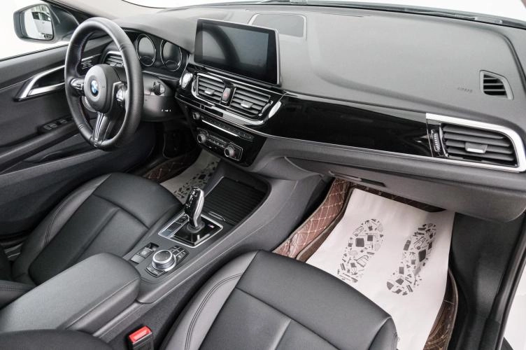 BMW 1 серия 12 из 22