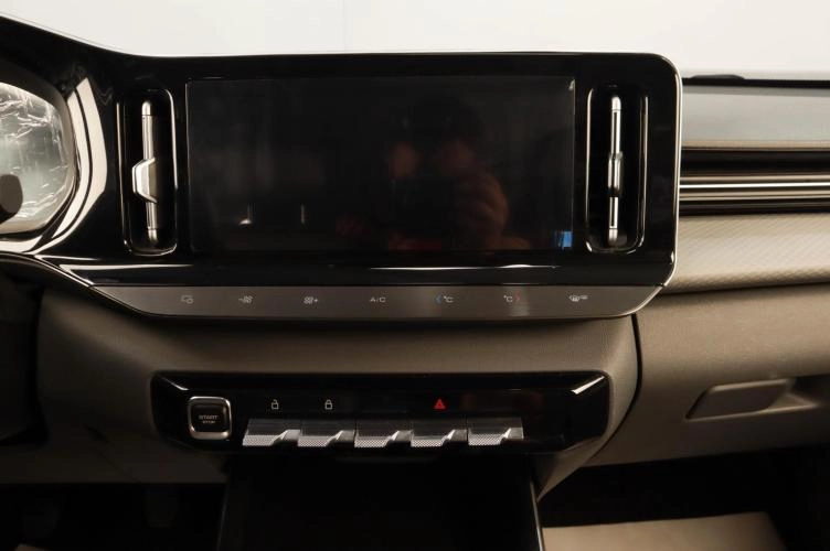 Baojun RC-5 14 из 17