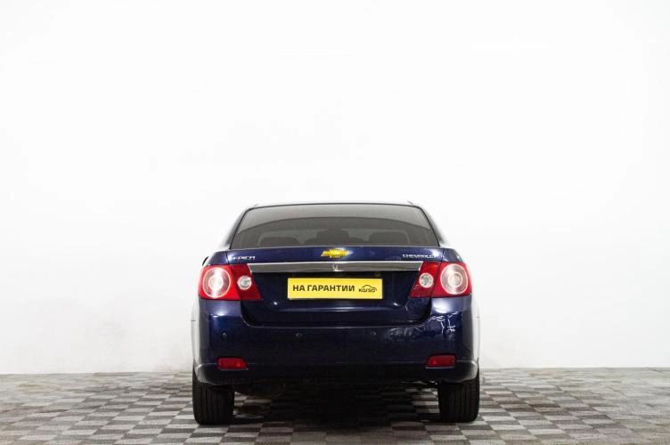 Chevrolet Epica 5 из 6