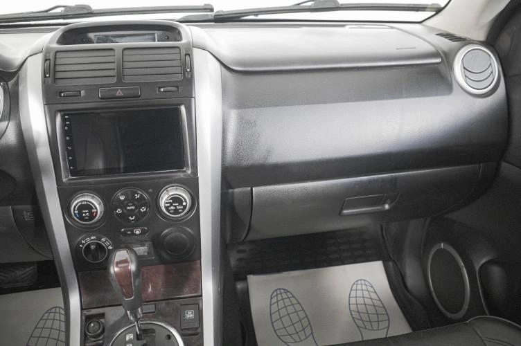 Suzuki Grand Vitara 14 из 22