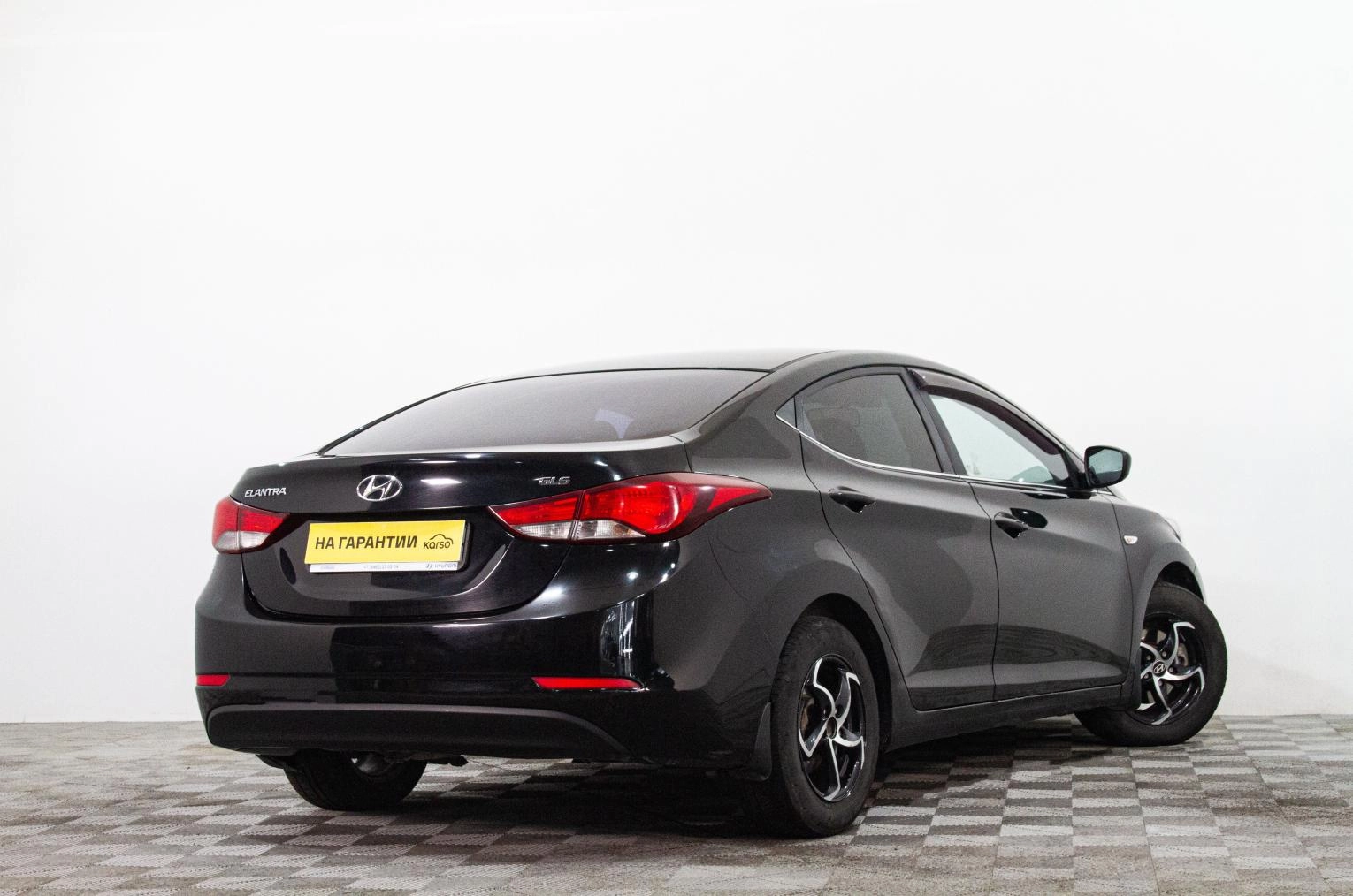 Hyundai Elantra 6 из 16