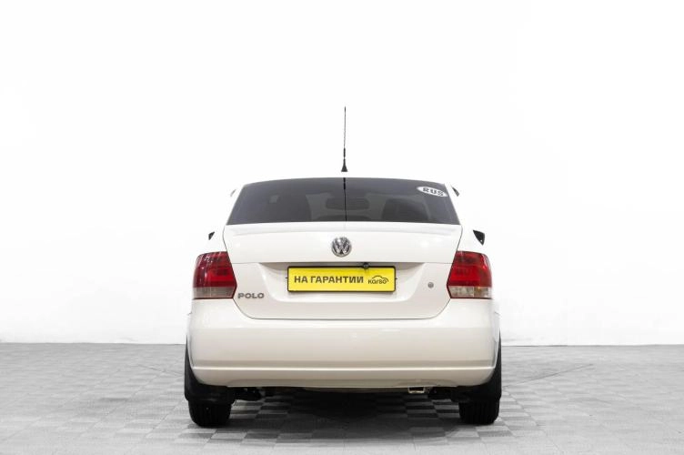 Volkswagen Polo 5 из 6