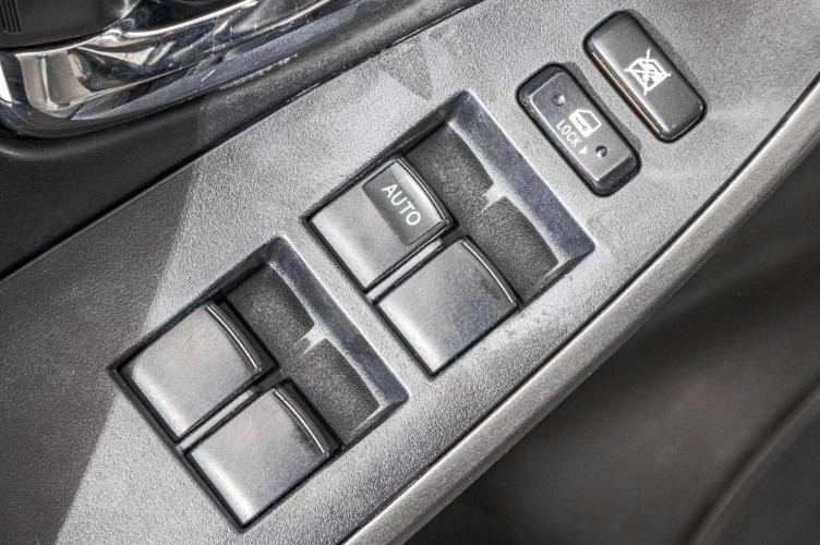Toyota RAV4 12 из 27
