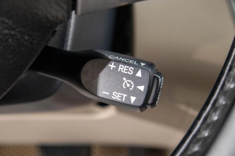 Toyota RAV4 16 из 27