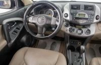 Toyota RAV4 17 из 27
