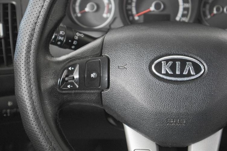 KIA cee'd 15 из 20