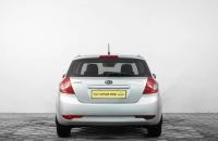 KIA cee'd 5 из 20