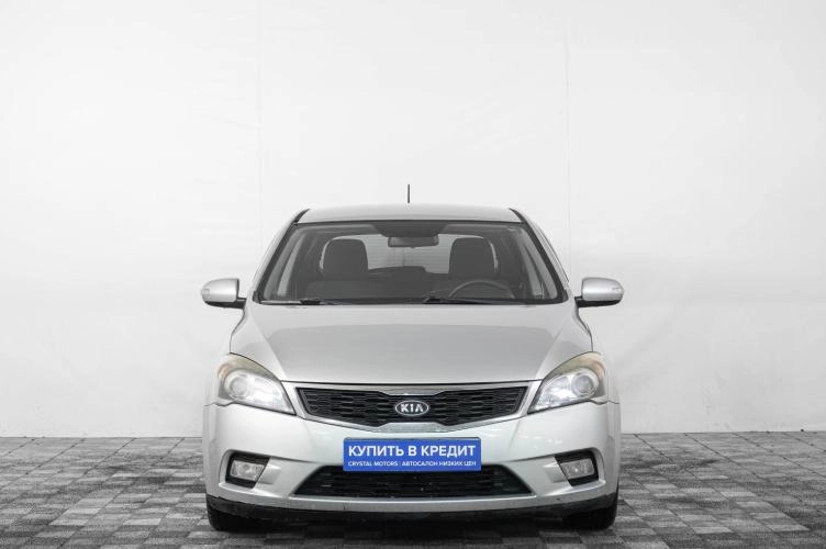 KIA cee'd 2 из 20