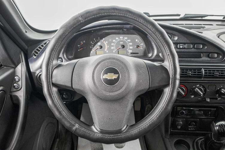 Chevrolet Niva 13 из 23