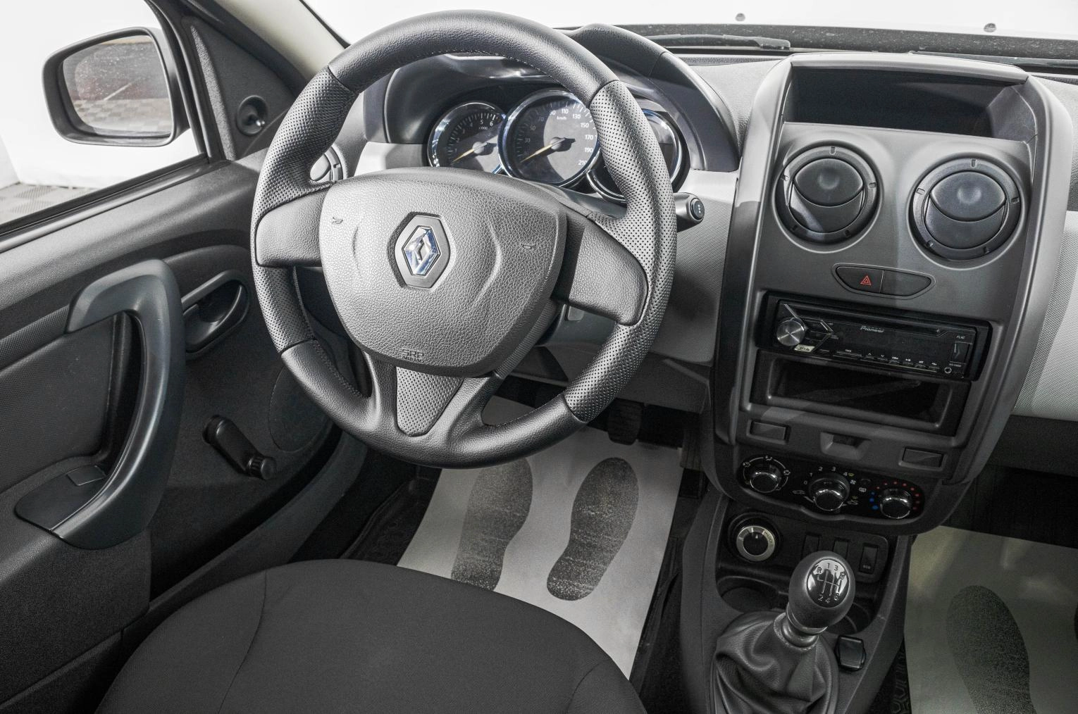 Renault Duster 15 из 21