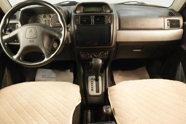 Mitsubishi Pajero Pinin 9 из 16