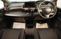 Honda Freed 9 из 18