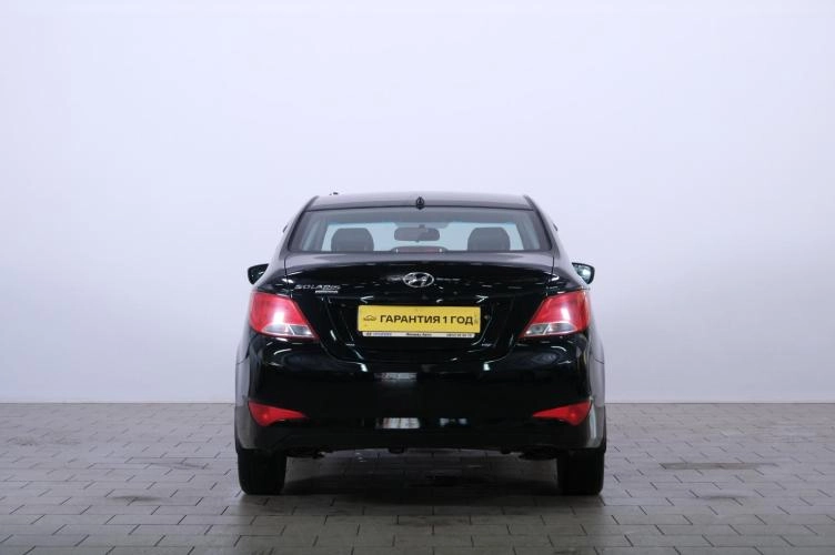Hyundai Solaris 5 из 6