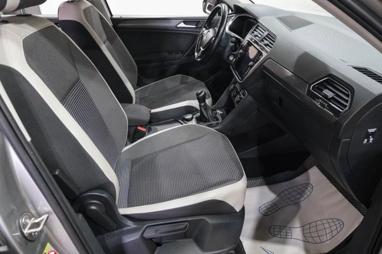 Volkswagen Tiguan 14 из 38