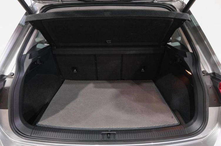 Volkswagen Tiguan 38 из 38
