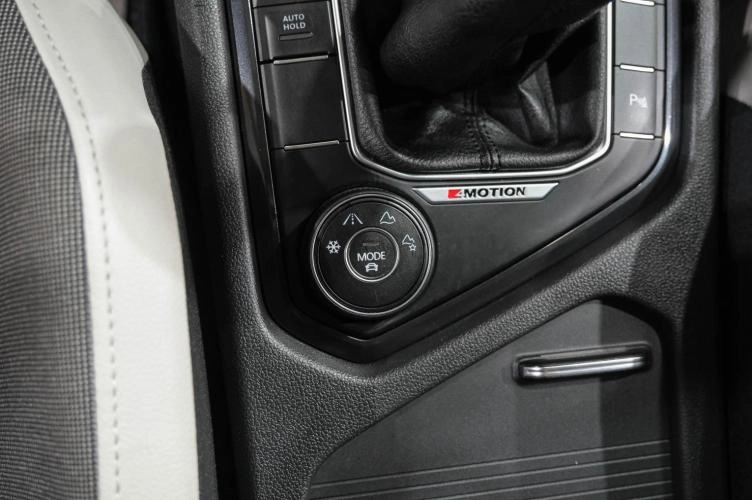 Volkswagen Tiguan 29 из 38
