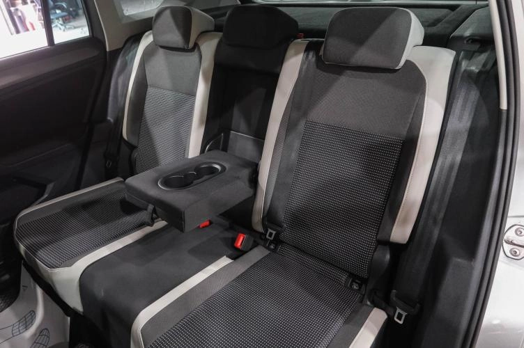 Volkswagen Tiguan 37 из 38