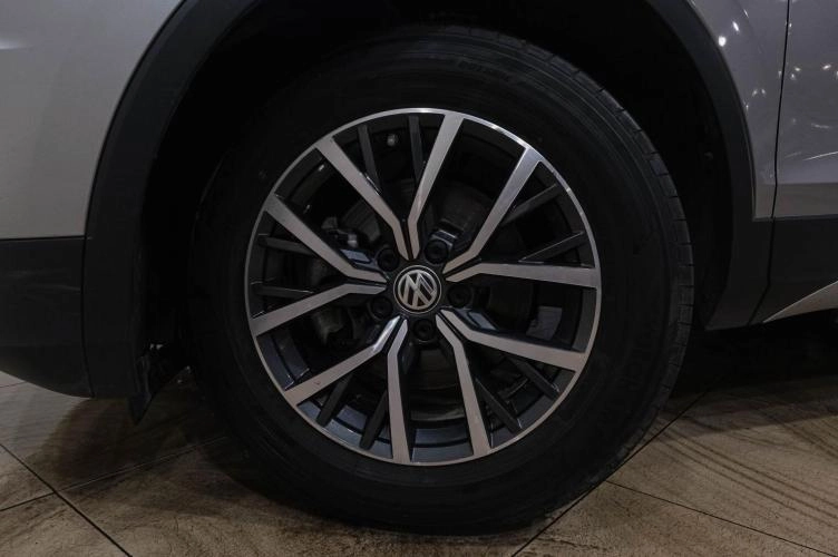 Volkswagen Tiguan 11 из 38