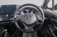 Toyota C-HR 13 из 26