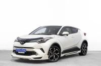 Toyota C-HR 3 из 26