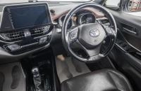 Toyota C-HR 16 из 26