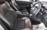 Toyota C-HR 10 из 26