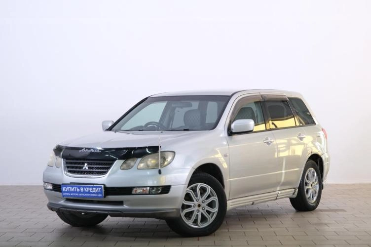 Mitsubishi Airtrek 3 из 6