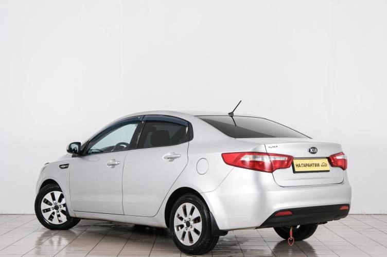 KIA Rio 4 из 6