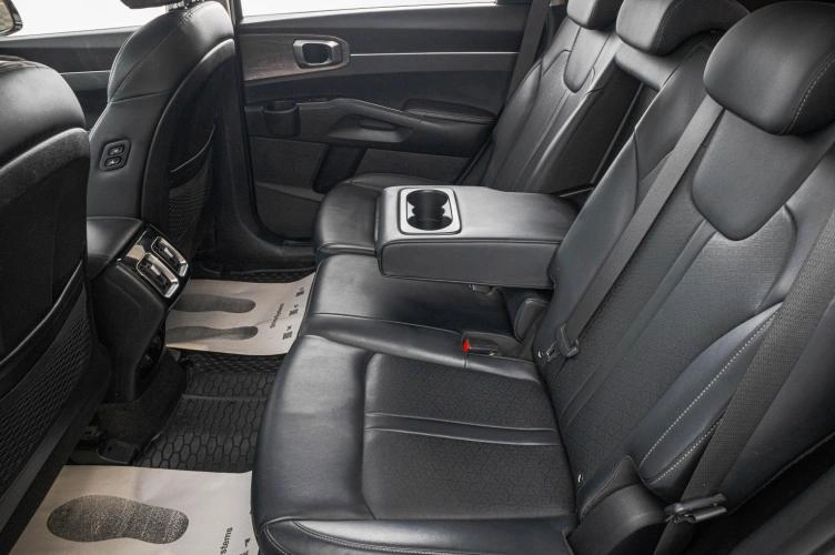 KIA Sorento 25 из 29