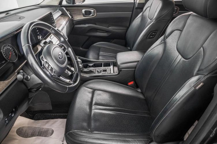 KIA Sorento 10 из 29