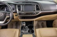 Toyota Highlander 19 из 29
