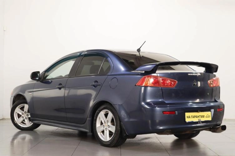 Mitsubishi Lancer 4 из 6