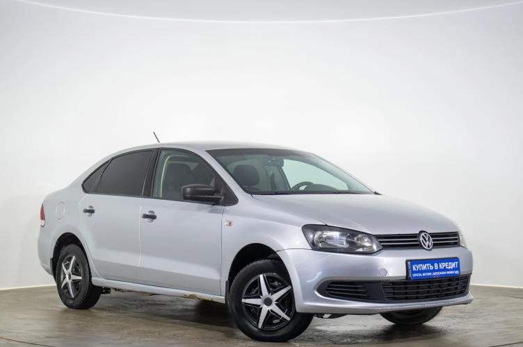 Volkswagen Polo 1 из 6