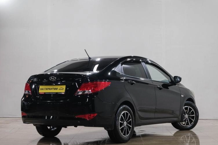 Hyundai Solaris 6 из 6